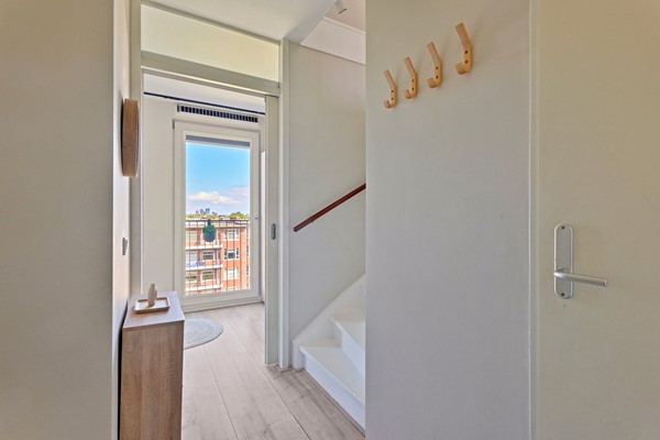 Medium property photo - Bos en Lommerplein 46, 1055 EK Amsterdam